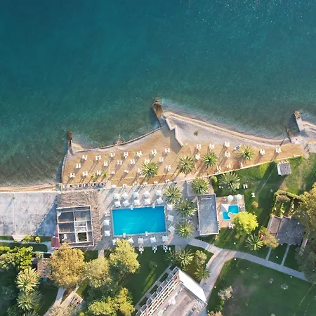 Hotell Long & Longos (Achaea)