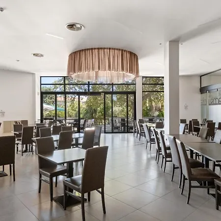 Hotel Long & 4*