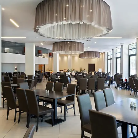 Long & Hotel 4*