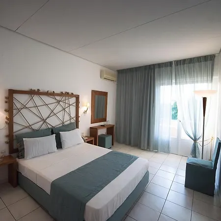 Long & Hotel Longos (Achaea)