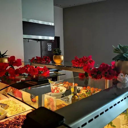 Hotel Long & 4*