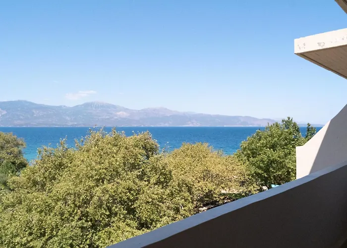 Long & 4* Longos (Achaea)