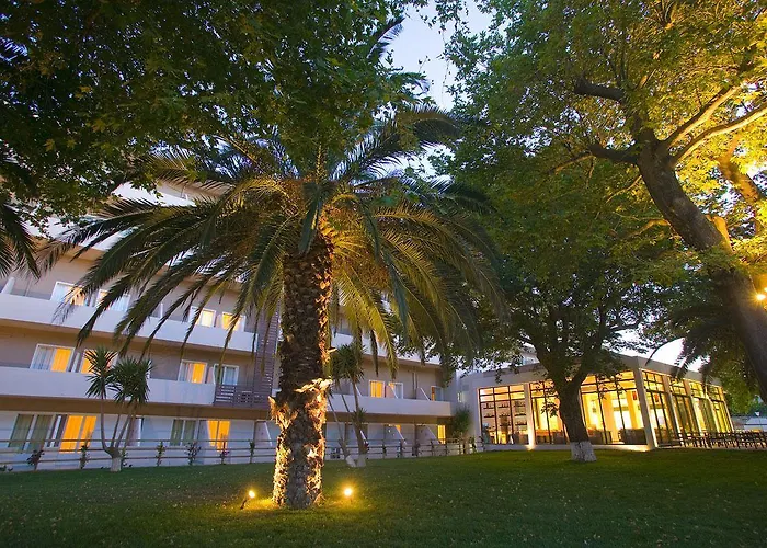 Long & Otel Longos (Achaea)