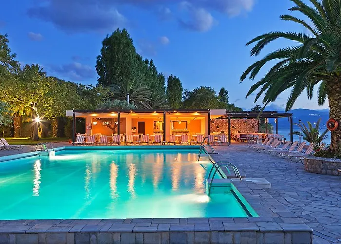 Long & Отель Лонгос