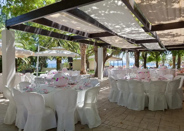 Long & Longos (Achaea)